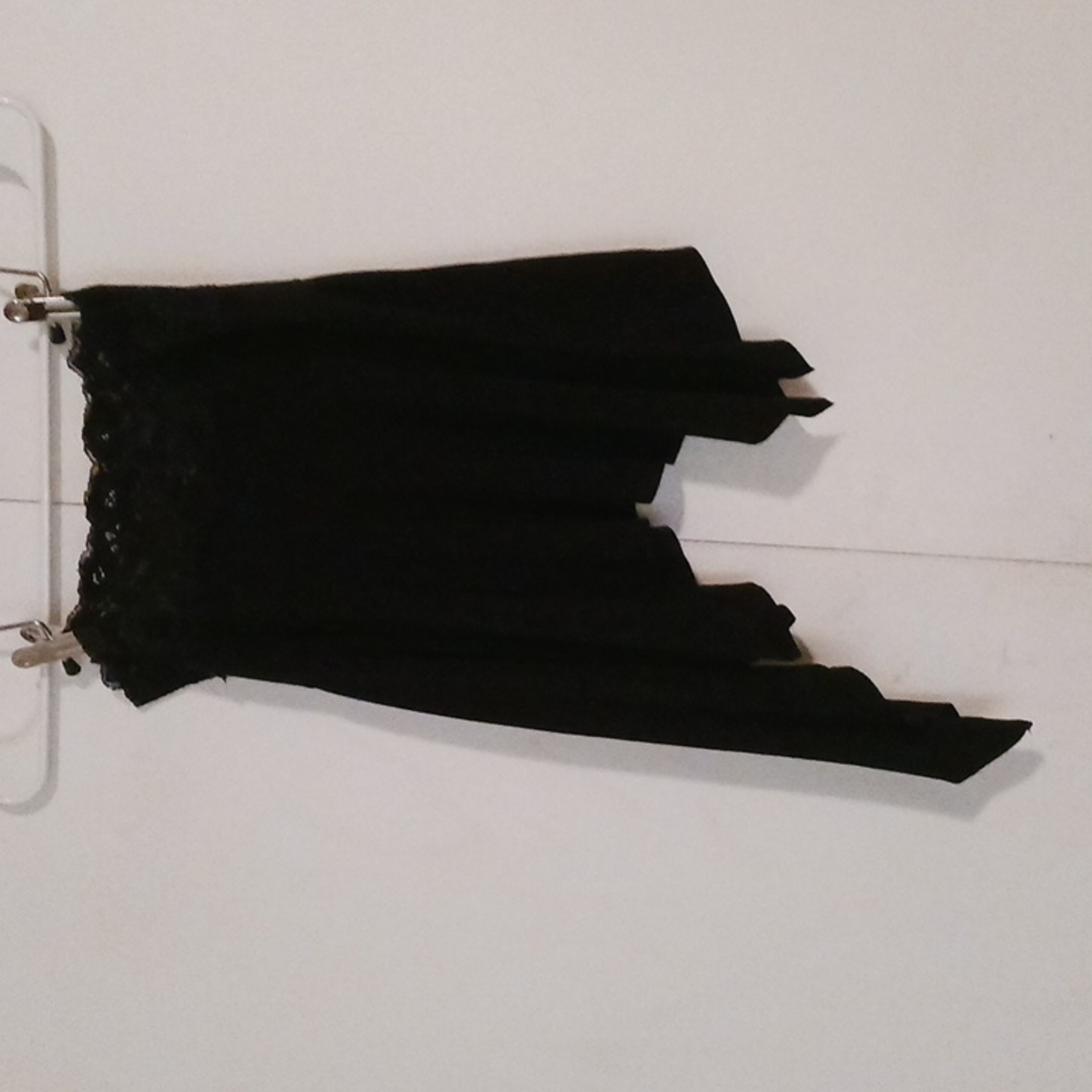 Black lace stretchy skirt
